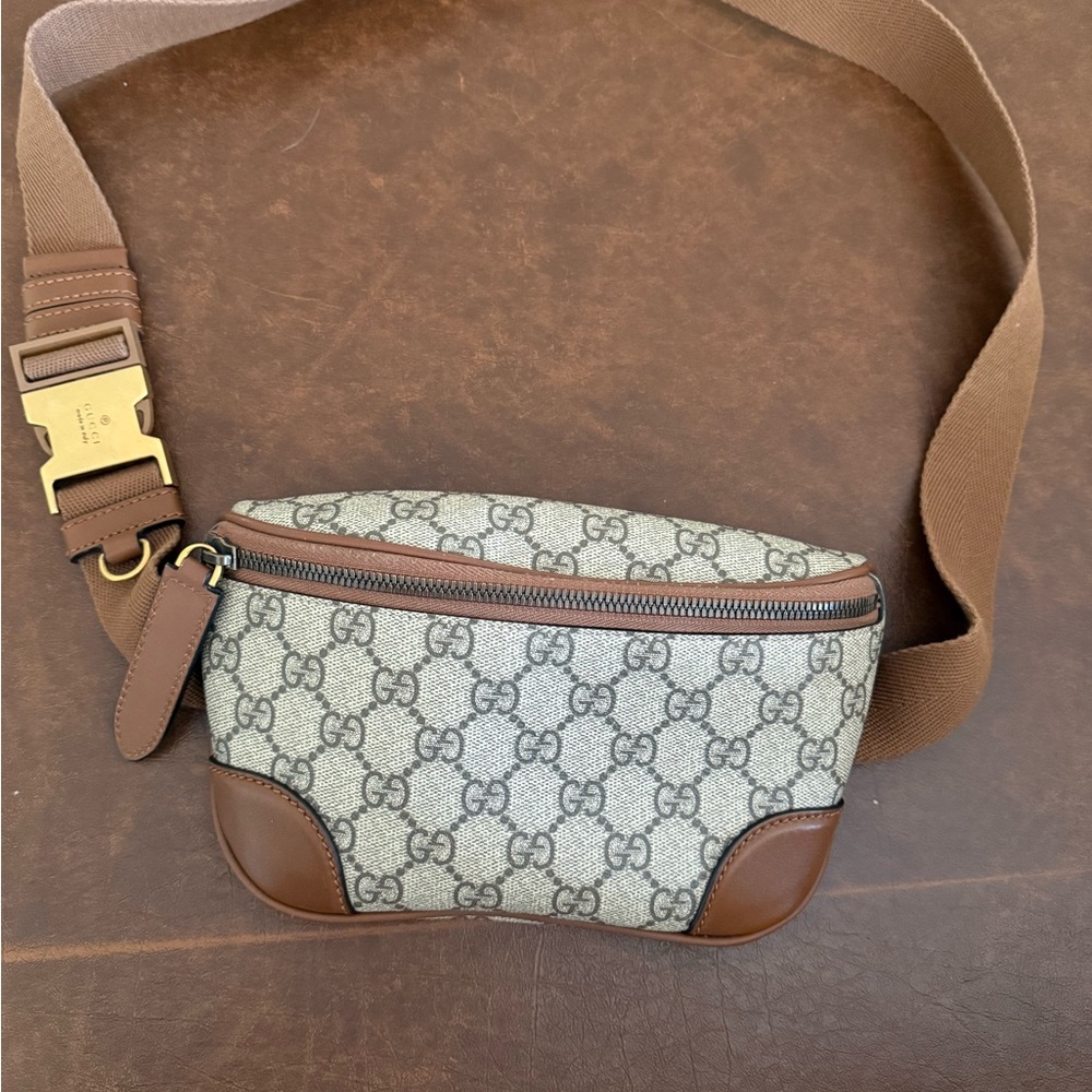 Gucci small belt/bum bag